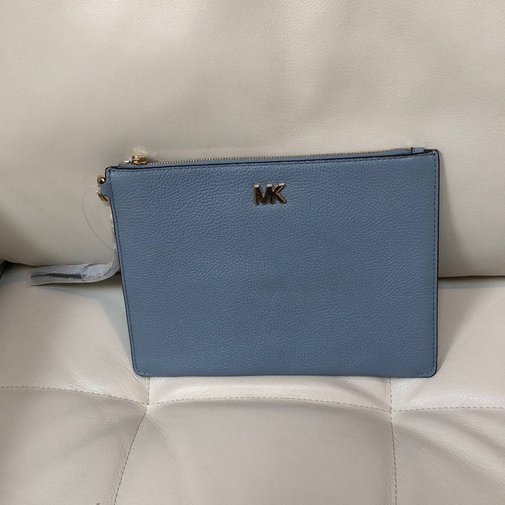Michael Kors Medium Zip Pouch. Color pale blue.